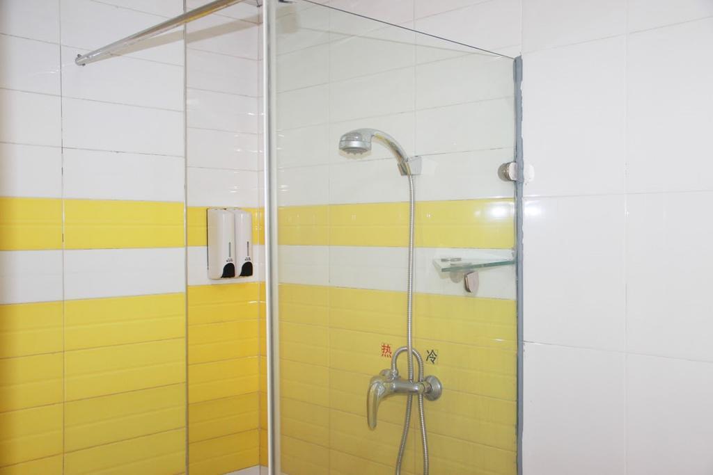 7Days Inn Sanqiao Hou Ba Guiyang  Extérieur photo